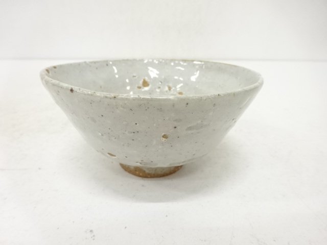 JAPANESE TEA CEREMONY / TEA BOWL CHAWAN / WHITE GLAZE